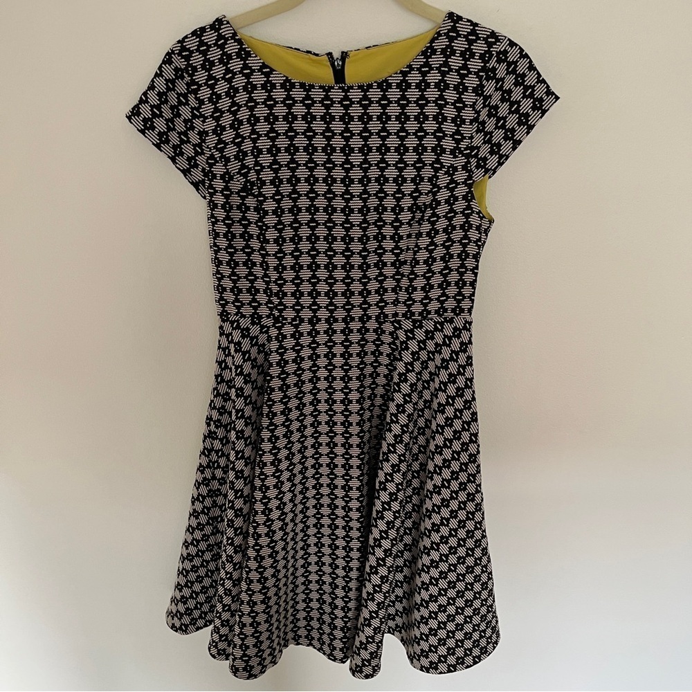 Anthropologie Maeve Jacquard Circle Skirt Dress Fit & Flare Sz 0 Cap Sleeve *E25